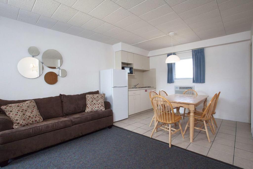 Boardwalk Hammock Inn Wildwood Beach Hotel Oceanfront Εξωτερικό φωτογραφία